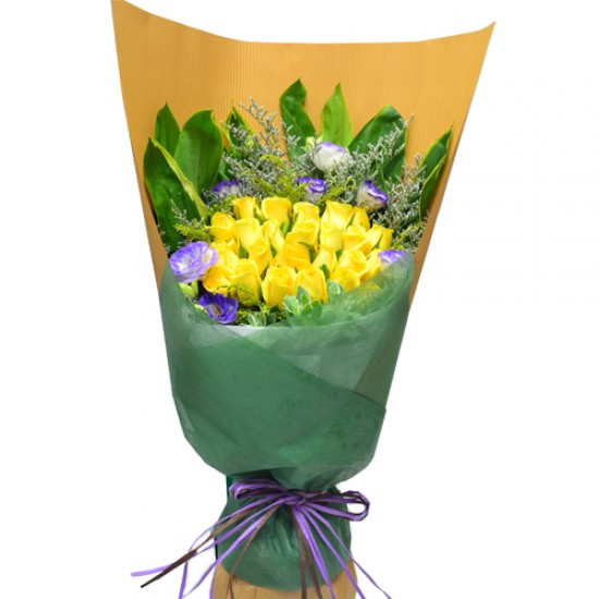 Golden Bliss 18pcs Yellow Roses Bouquet